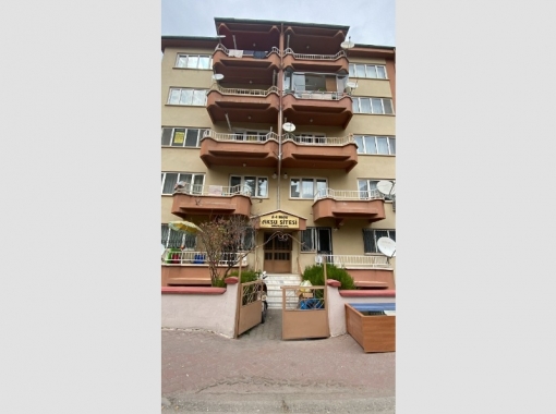 VİŞNELİK ÜMİT HASTANESİ YANI